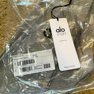 Alo leggings new
